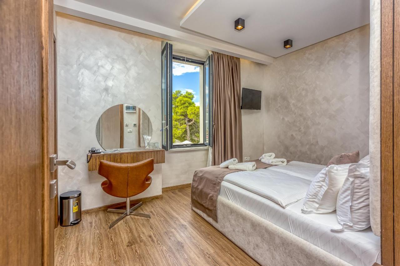 San Valentino Palace Aparthotel Umag Exterior foto