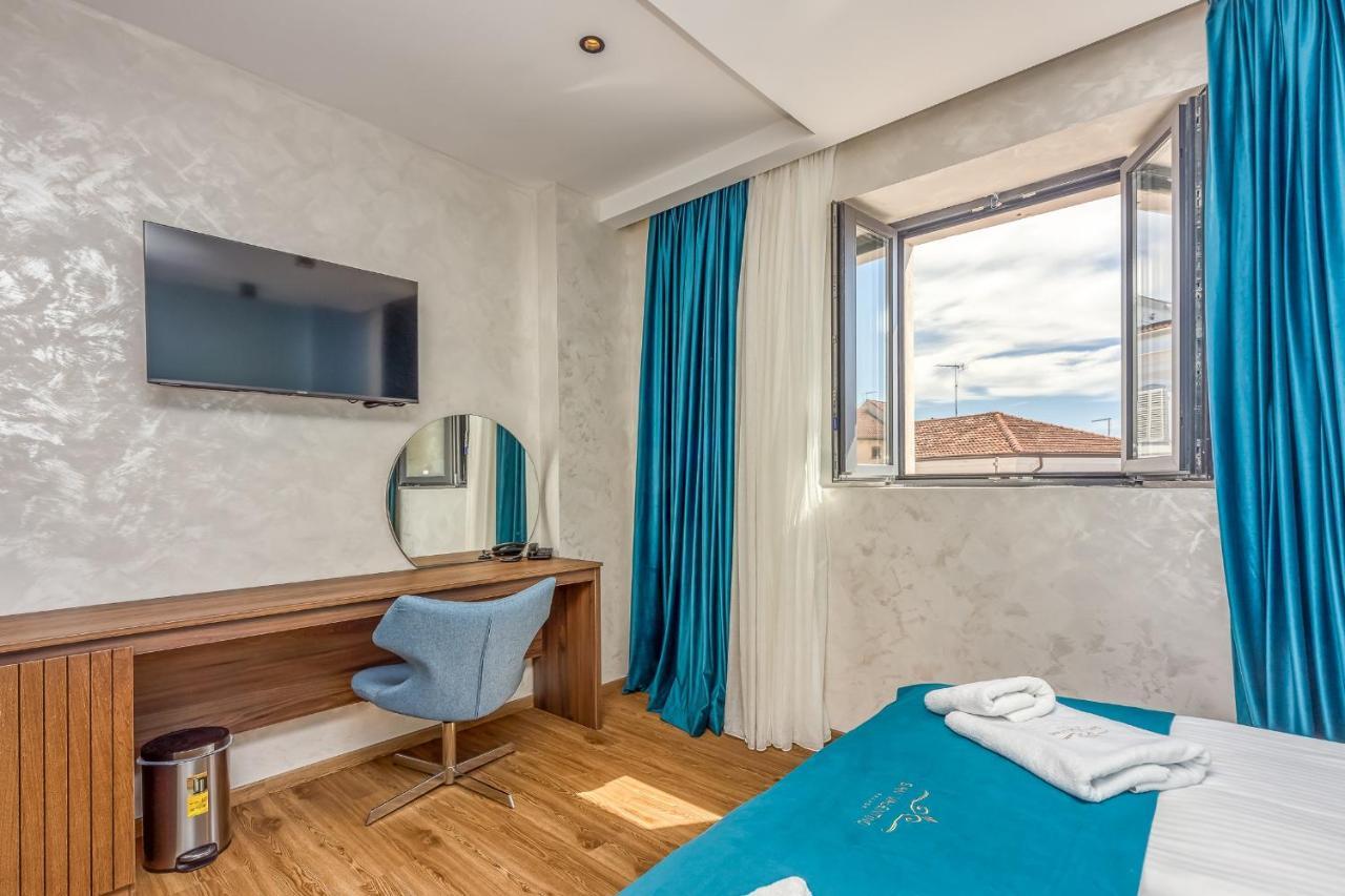 San Valentino Palace Aparthotel Umag Exterior foto